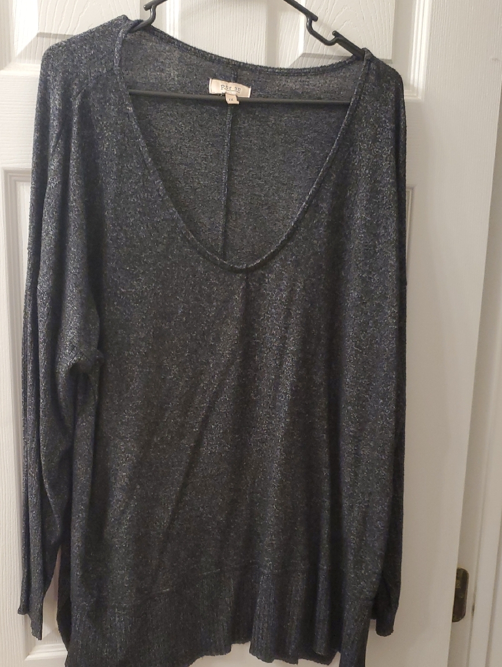 Per Se Charcoal Metallic V-Neck Long Sleeve Sweater